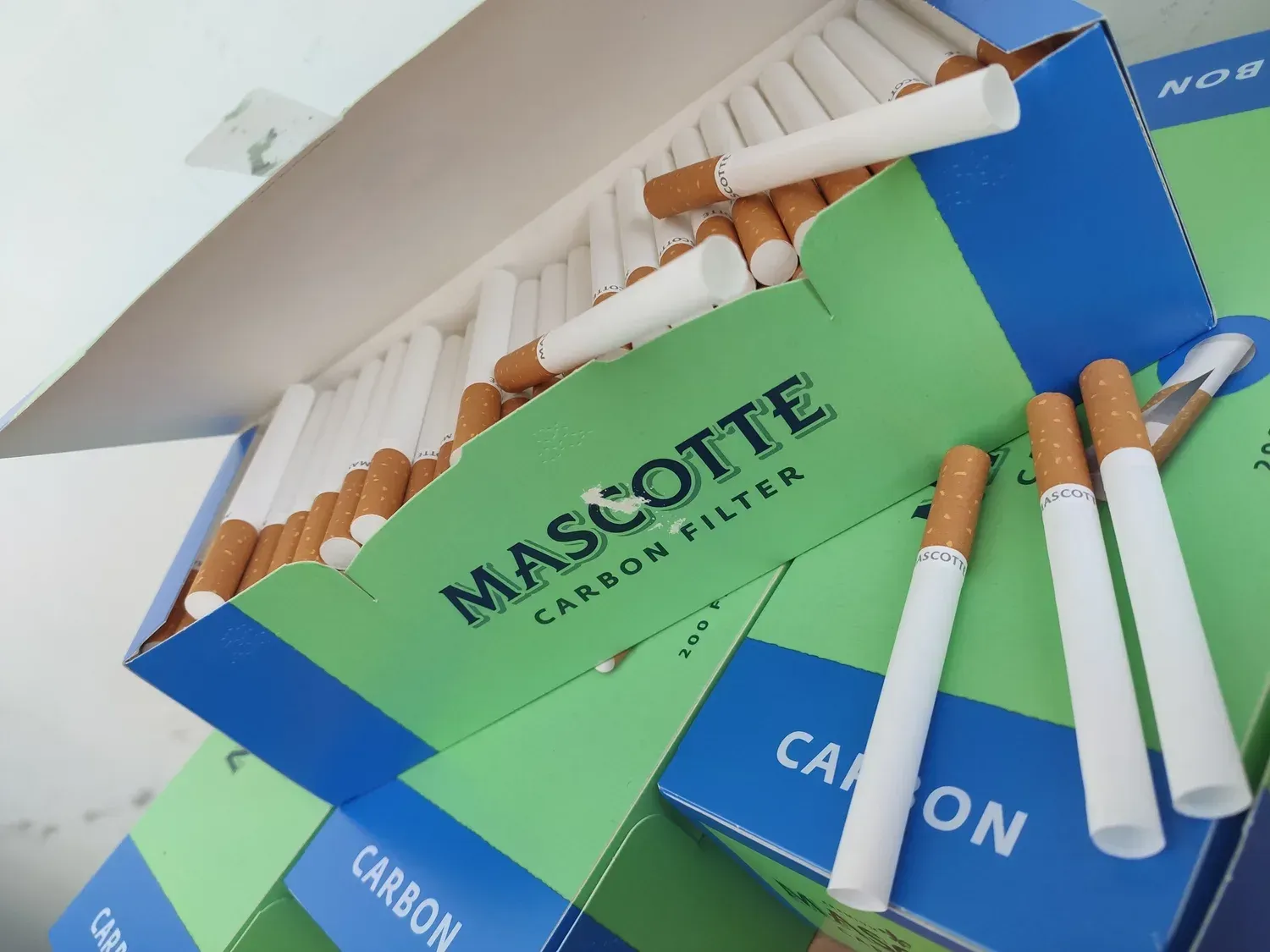 Сигаретні гільзи Mascotte Carbon 200 — 2